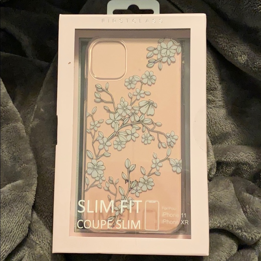 flower iPhone 11 case